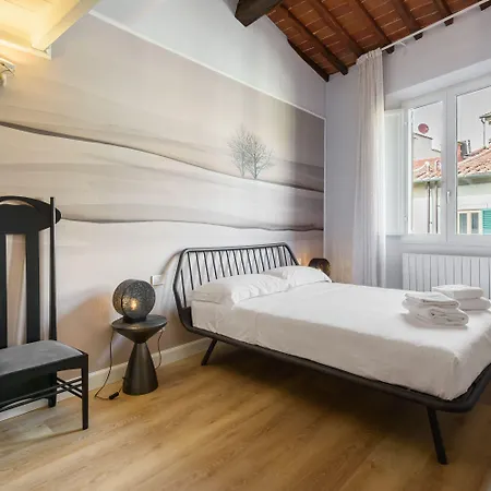 Giglio Celeste By Mmega Florencia